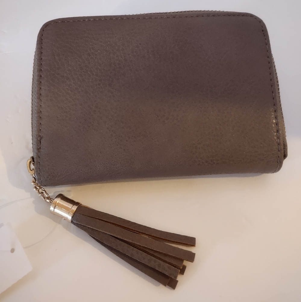 NWT Mocha Brown Zippered Leather Wallet 6"X4" Tassel, Change & Credit Card Slots